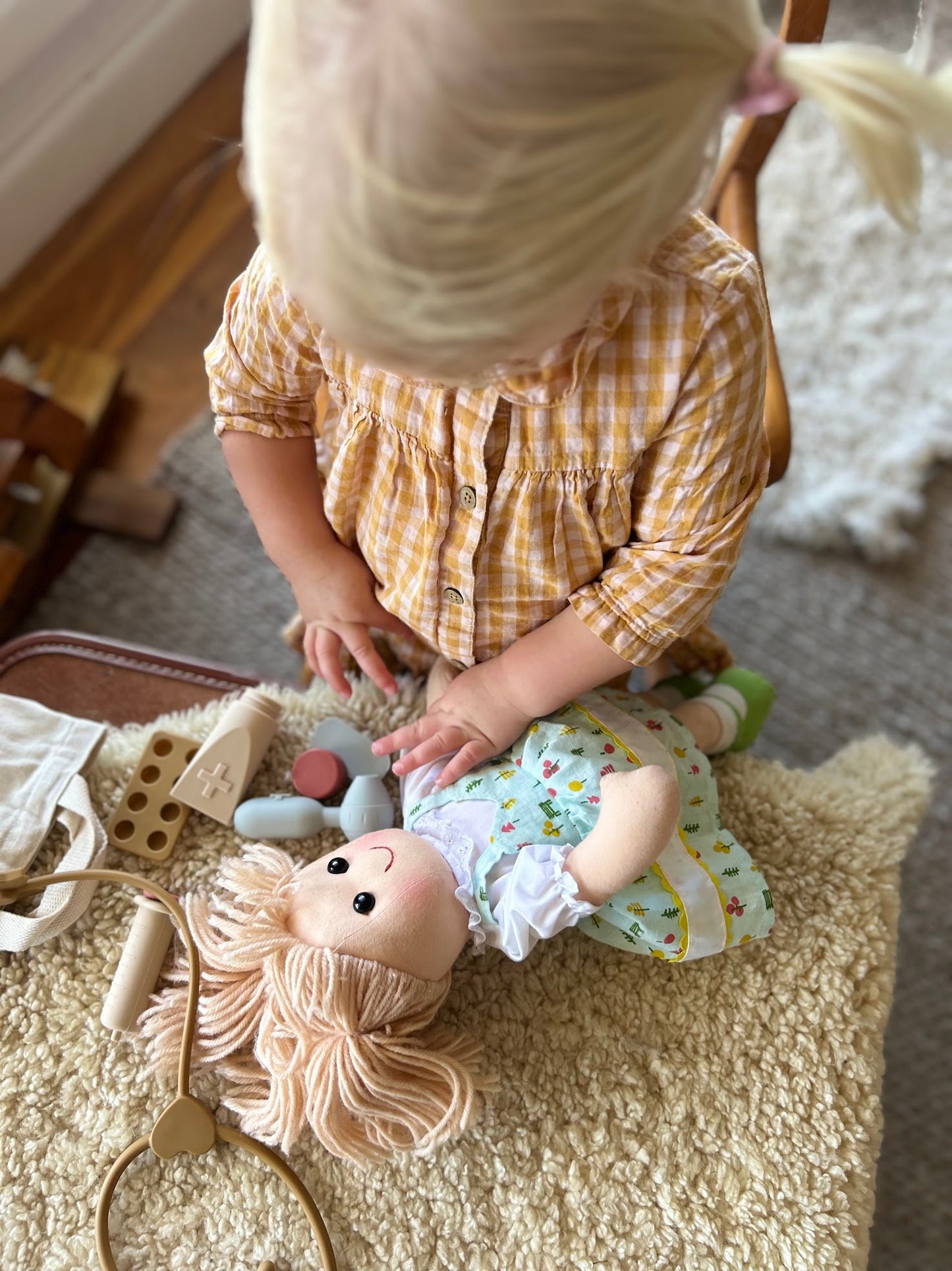 Children's medical play set